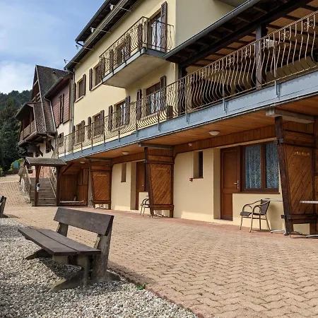 La Source Bed & Breakfast